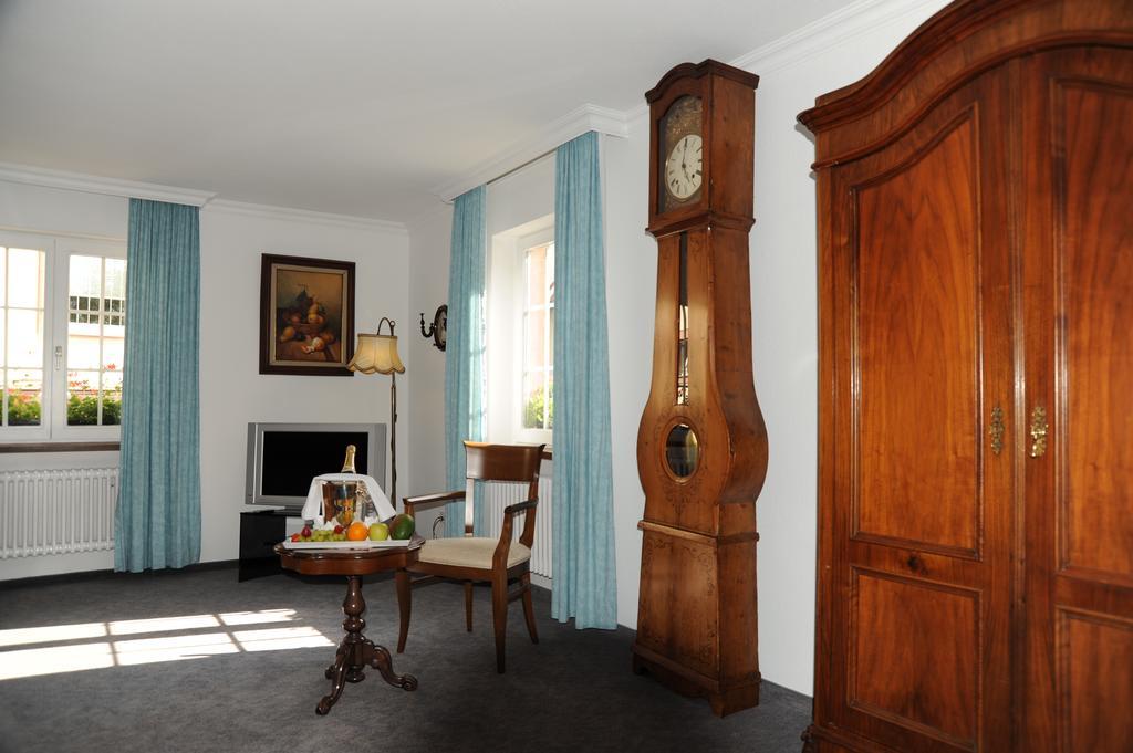 Hotel Adler - Weil Am Rhein Exteriör bild